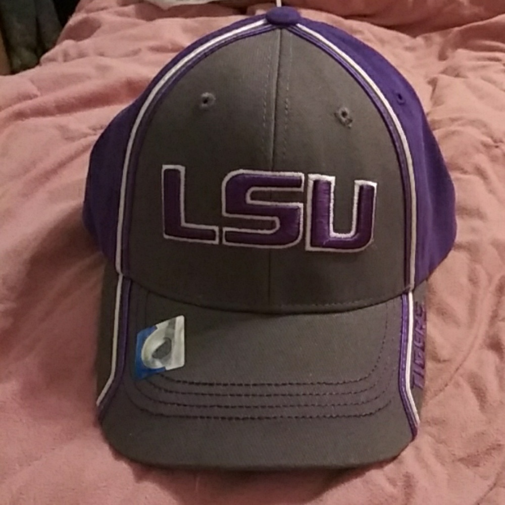 NWOT!!! Louisiana State University Hat!!!